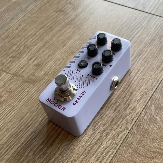 R7 Reverb – Pedal de Reverb para Guitarra