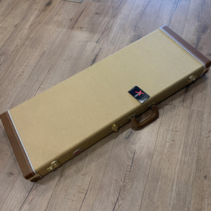Xtreme Strat/Tele Hardcase - Vintage Yellow Tweed