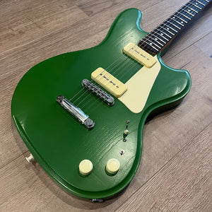 South Custom JT-63 - Lollar Pickups - Built in Fuzz - Coopers Green