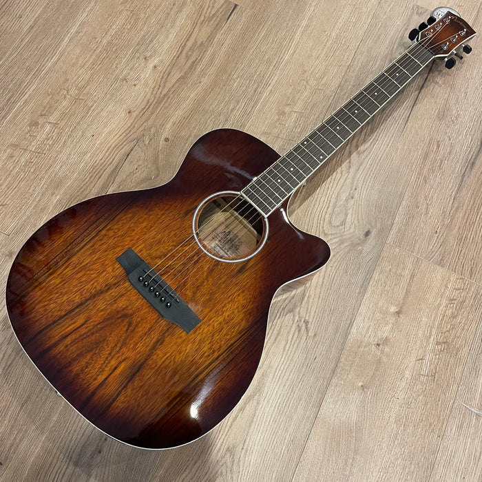 Martinez '31 Series' Daowood Small Body Acoustic-Electric Cutaway Guitar (African Brownburst)