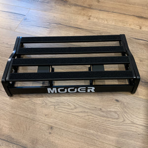 Mooer 'Transform Series' Pro Guitar Effect Pedal Board with Soft Case