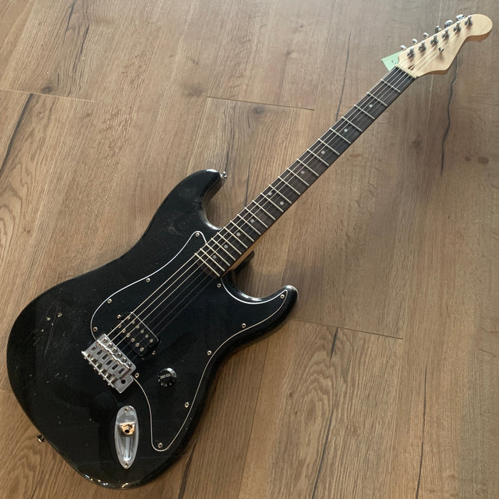 Fender S-Style Bitsa Skull Guitar