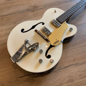 Gretsch G6118T Players Edition Anniversary™ - Vintage White / Walnut - MIJ